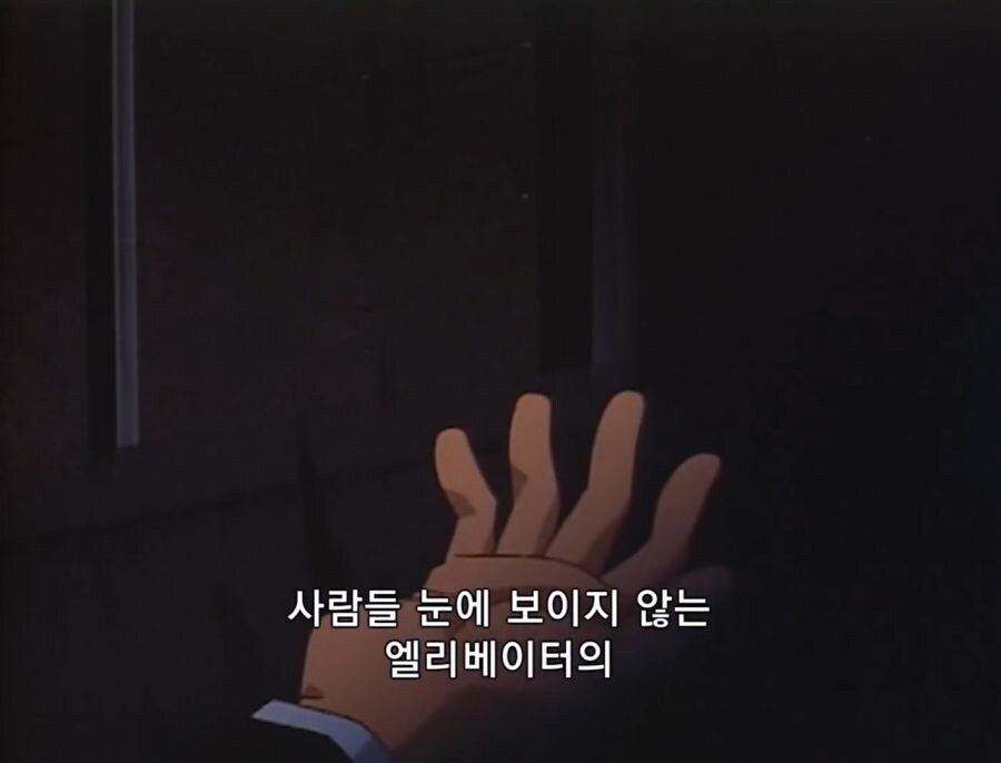 코난) 옛날 에피소드 중에 무서웠던 범인 중 하나_18.jpg