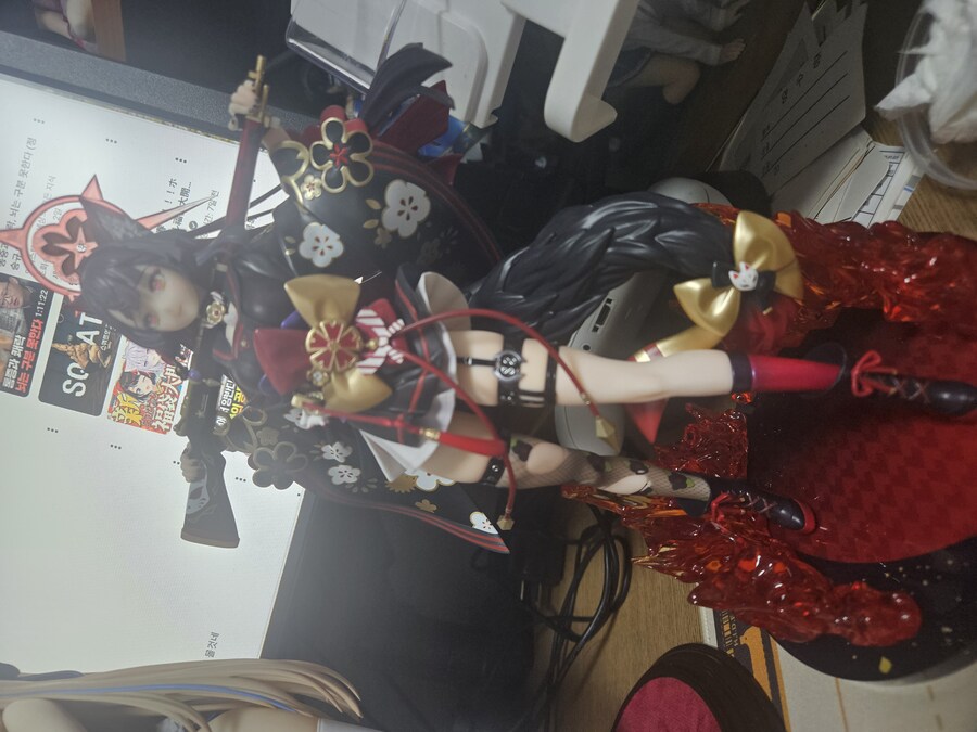 피규어) 내 마누라들 보고 가_5.jpg