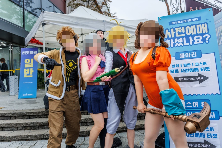 2월 일러스타페스 가는 사람있어?_2.webp