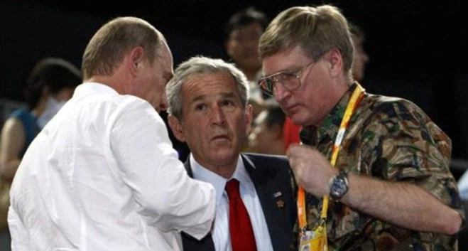 학원 도시 VS 러시아 만화 올라왔을때 러시아군을 알아보자_2.webp