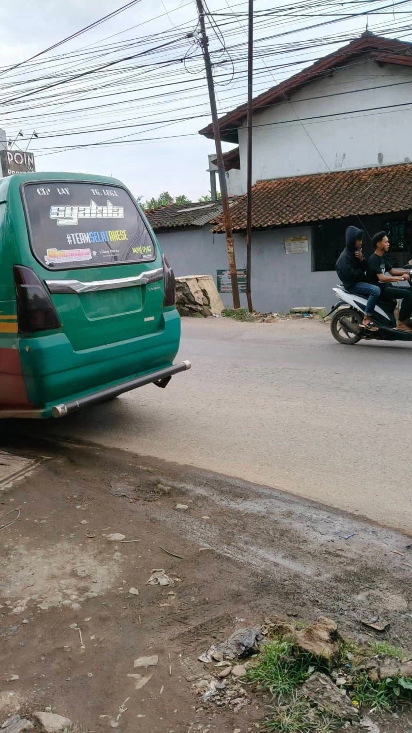 [말딸] 동남아의 흔한 버스_3.webp