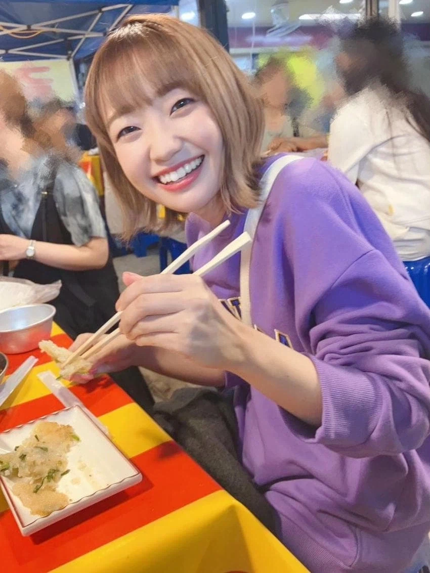 [@성덕] 한국에서 찍은 사진으로 사진집 낸 성우_3.webp