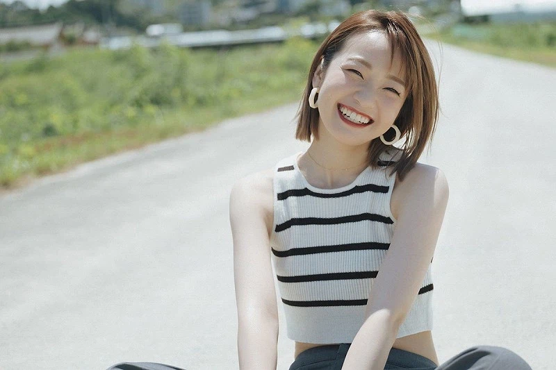 [@성덕] 한국에서 찍은 사진으로 사진집 낸 성우_4.webp