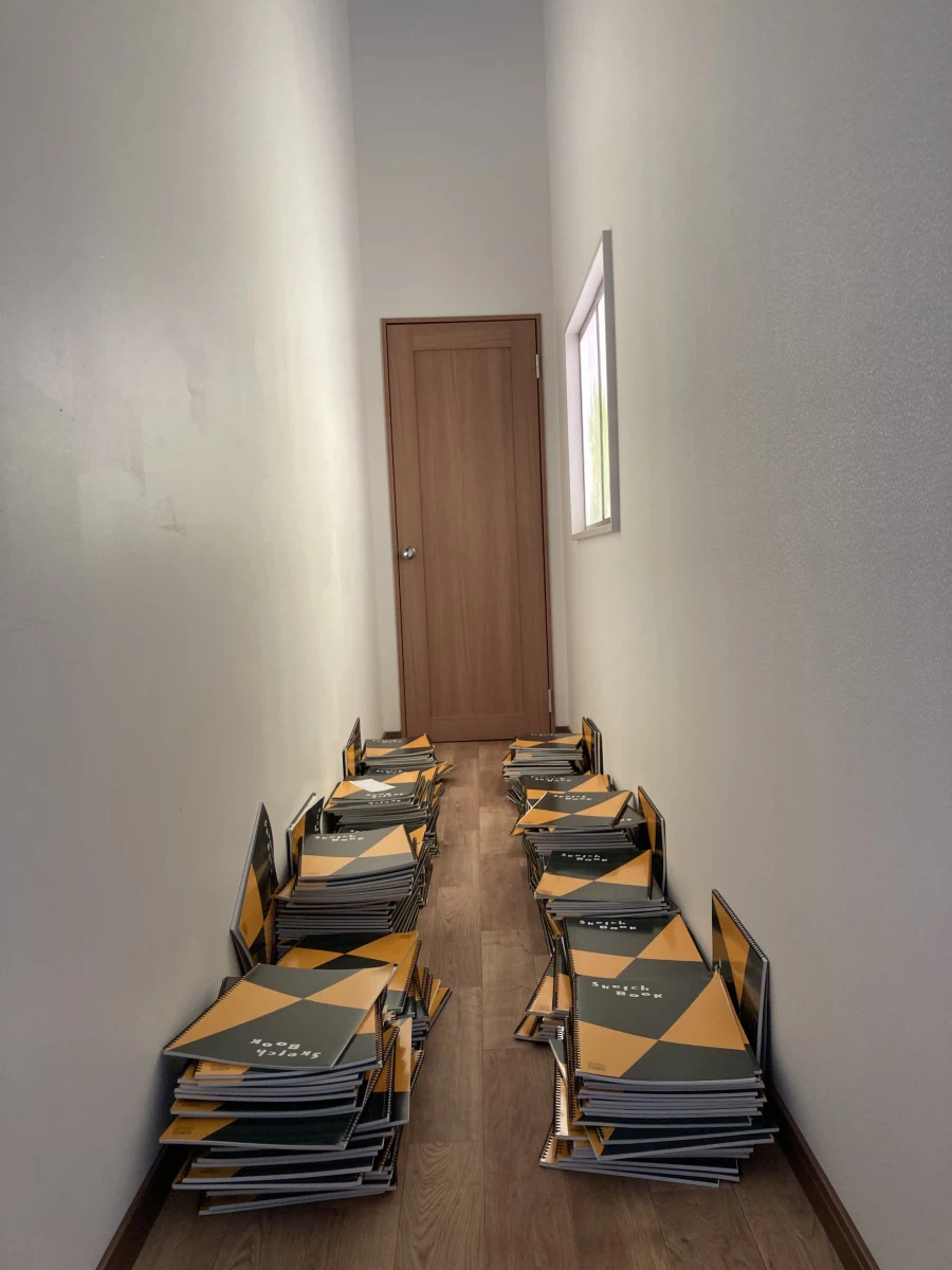 룩백 전시회의 패기_2.webp