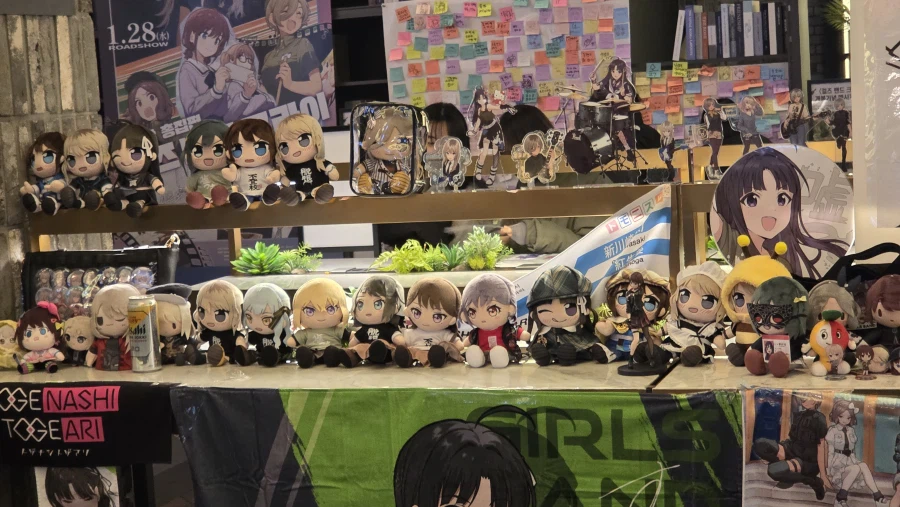 걸밴크)늘있는 응원상영회 제단_3.webp