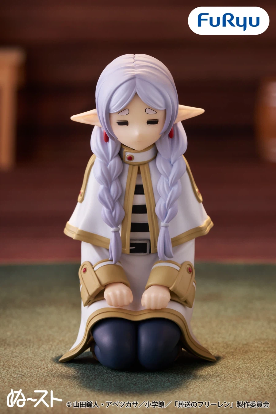 프리렌) 반성하는 자세로 나온 경품피규어.jpg_1.webp