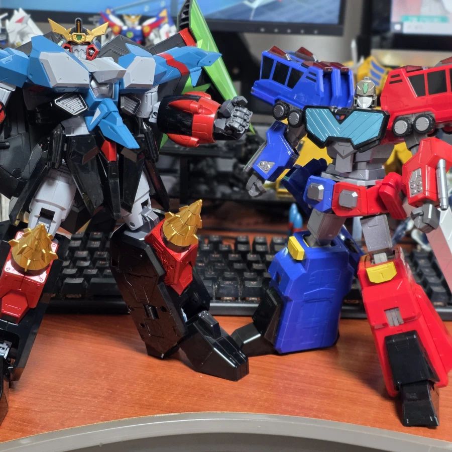 용자)역시 그래도 초합금은 멋짐_5.webp