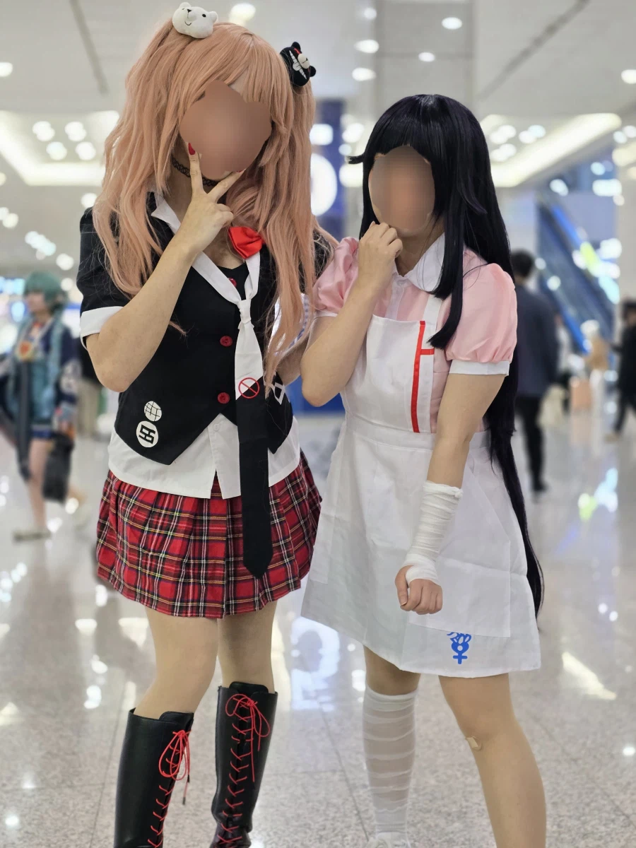 일페)2월 일페에서 봤던 코스어들 사진 모음_26.webp