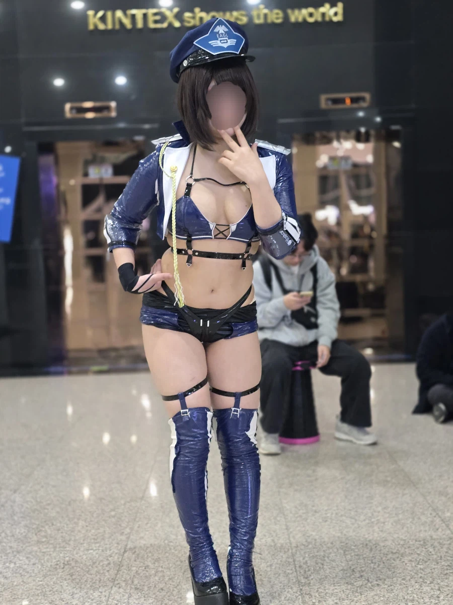 일페)2월 일페에서 봤던 코스어들 사진 모음_38.webp