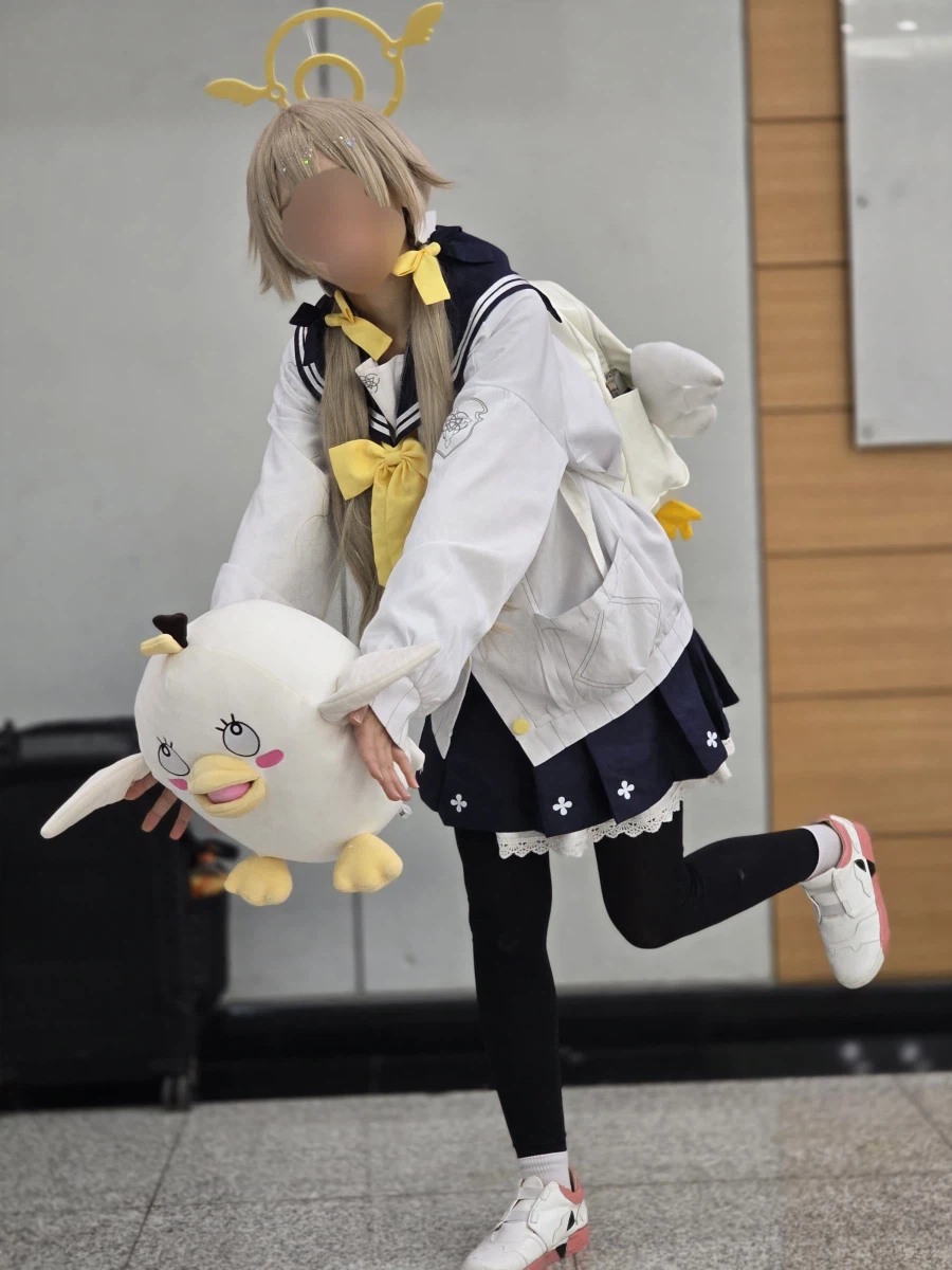 일페)2월 일페에서 봤던 코스어들 사진 모음_85.webp