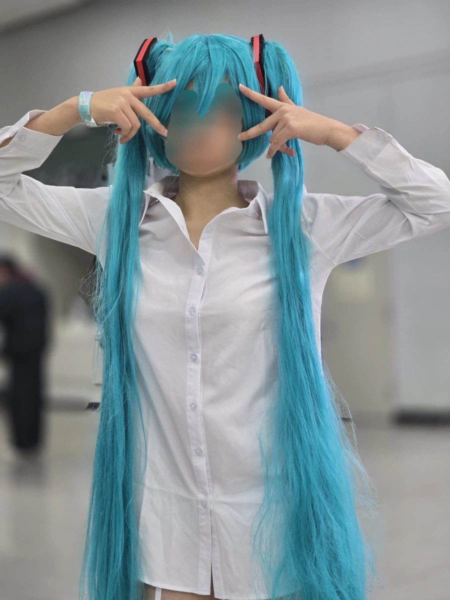 일페)2월 일페에서 봤던 코스어들 사진 모음_73.webp