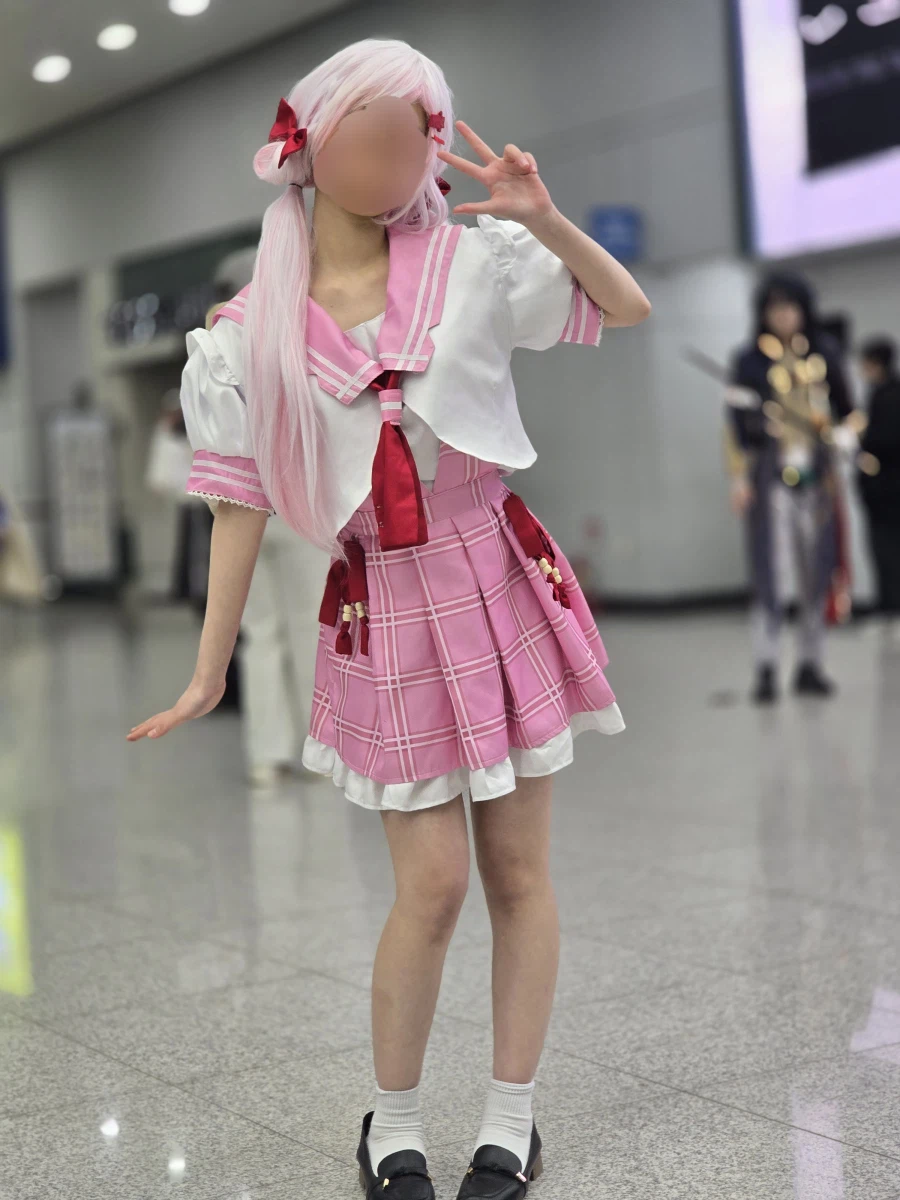 일페)2월 일페에서 봤던 코스어들 사진 모음_74.webp