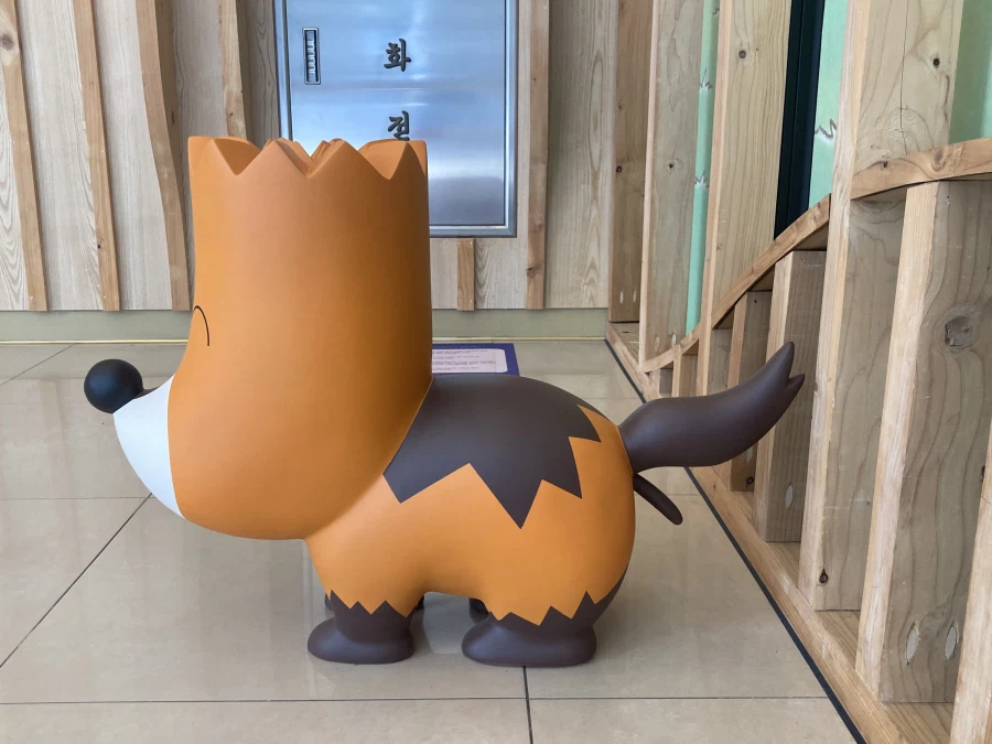 똥천지인 전시회_7.webp