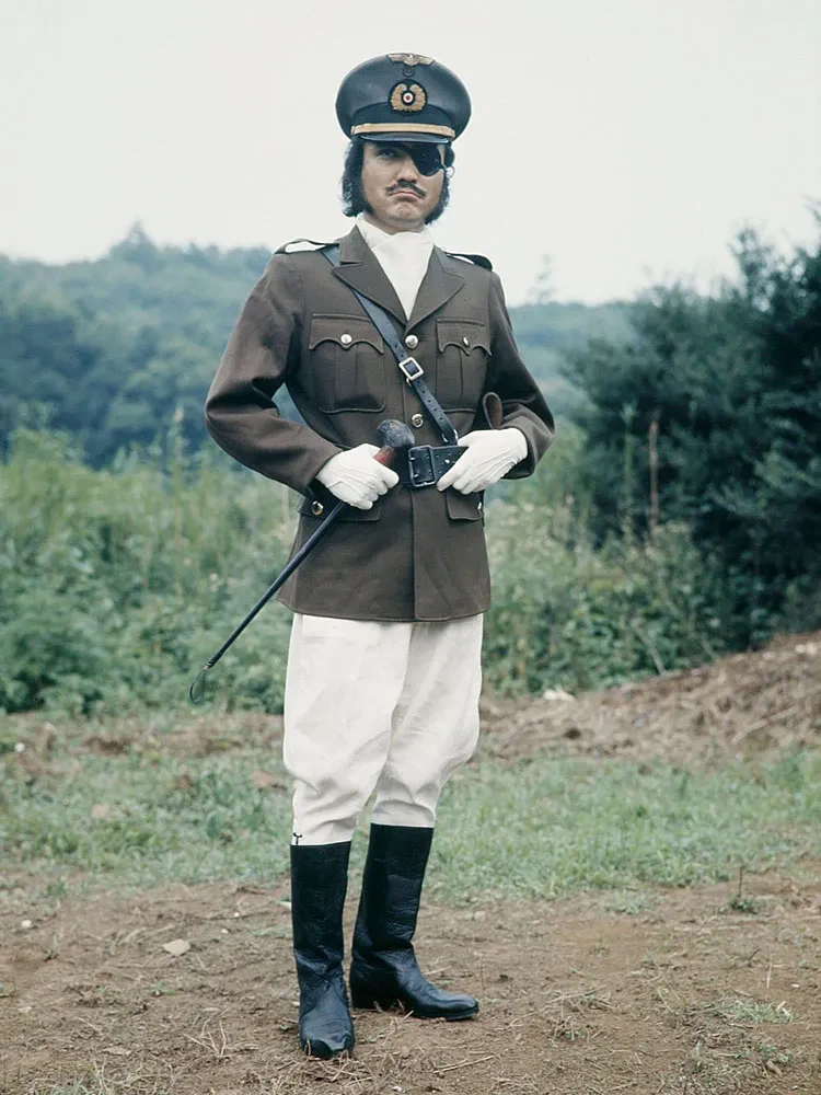 가면라이더)초대 가면라이더 쇼커 간부 들 중 누가 젤 좋냐_1.webp