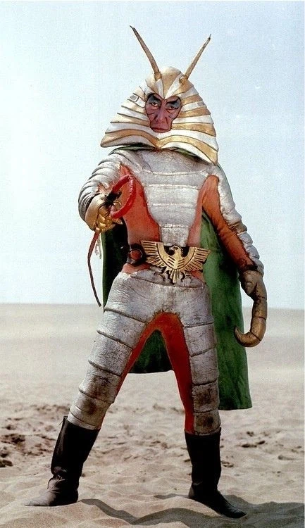 가면라이더)초대 가면라이더 쇼커 간부 들 중 누가 젤 좋냐_3.webp