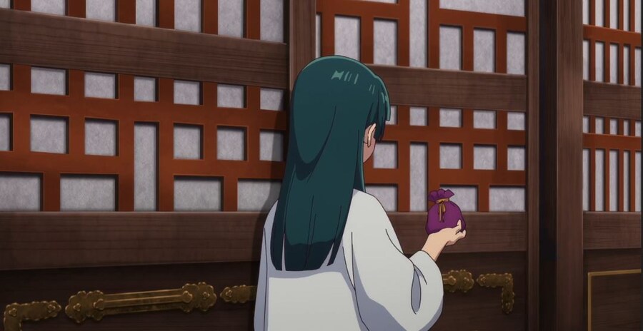 약사의혼잣말) 우황 받고 정신못차리는 마오마오_4.jpg