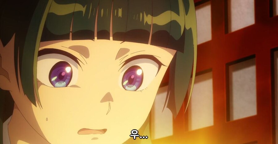 약사의혼잣말) 우황 받고 정신못차리는 마오마오_12.jpg