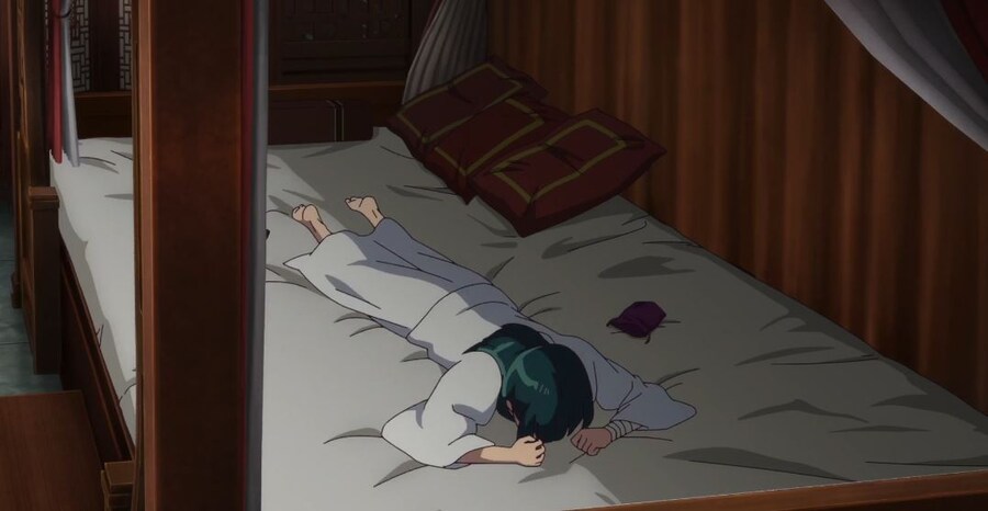 약사의혼잣말) 우황 받고 정신못차리는 마오마오_36.jpg