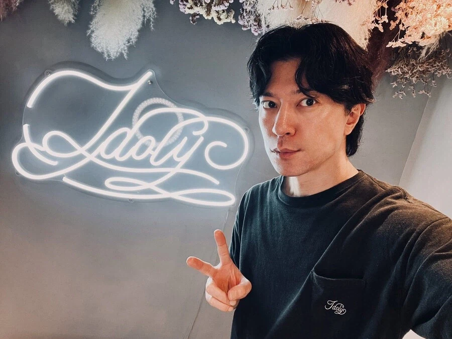 얼굴값 못하는 일러스트레이터_7.webp