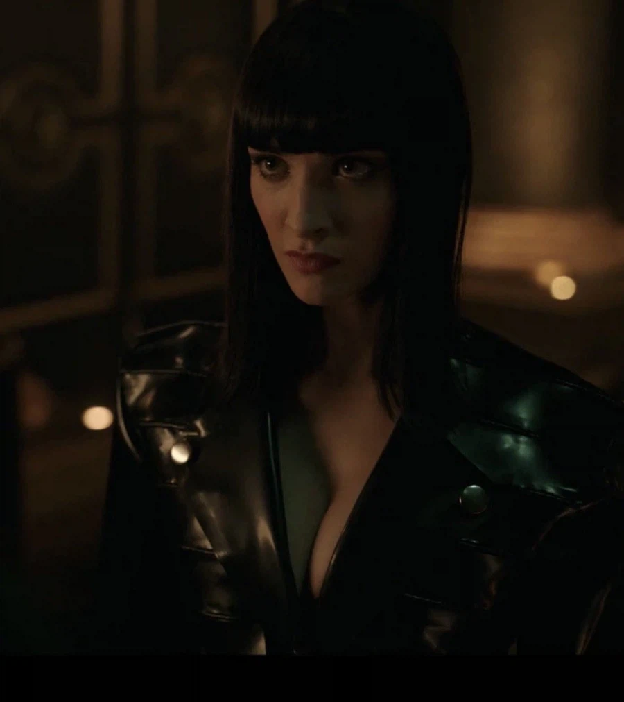 [원피스] 실사 로빈은 더 예쁘게 가능할거같은데_2.webp