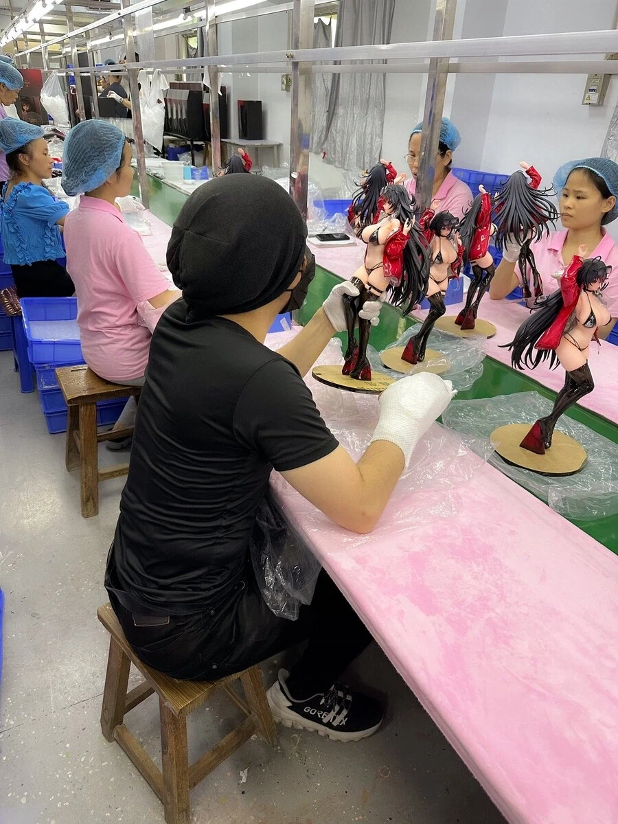 피규어 공장 현장_4.webp