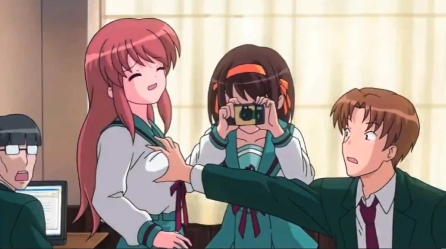 가짜 미투 협박으로 컴퓨터 뜯어가는 초인기 히로인_4.webp