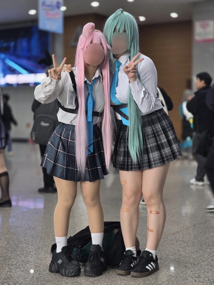 코믹월드)3월 서코에서 봤던 코스어들 사진 모음_10.webp