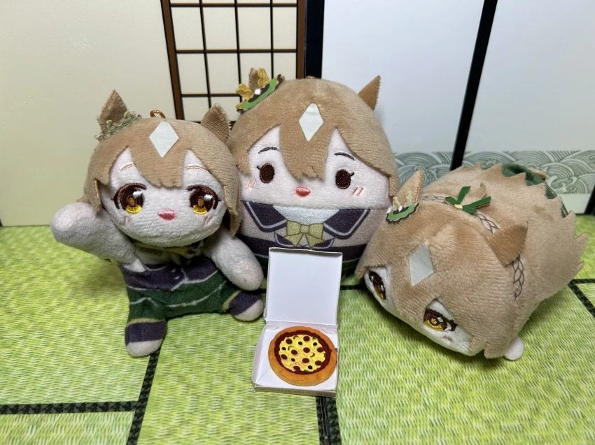 [말딸] 다같이 피자를 먹었어용_1.webp