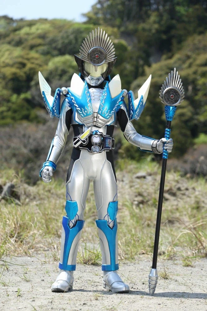 가면라이더 가이무) 극장판에서보다 더 열일한 카무로 슈트_1.webp