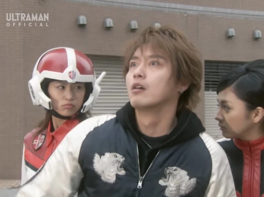 어느 모 배우의 30년간의 특촬 일대기.jpg_2.webp