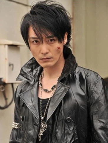 어느 모 배우의 30년간의 특촬 일대기.jpg_7.webp