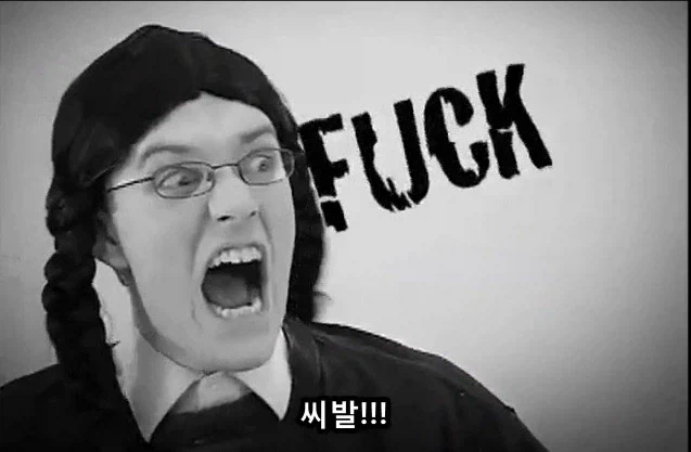 슈퍼전대) 대체 뭔 생각으로 만든 건지 모르겠는 로봇_5.webp