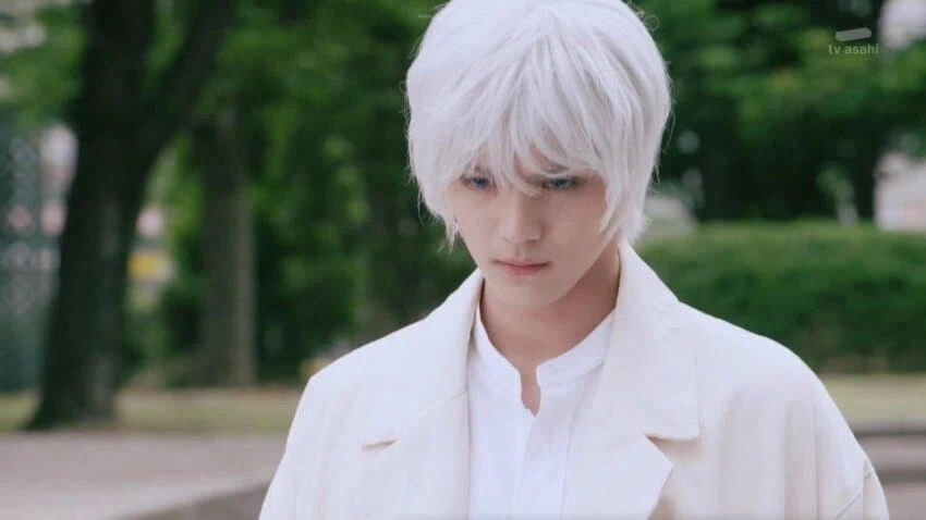 가면라이더) 보다가 비현실적으로 잘생겼다고 느낀거_1.webp