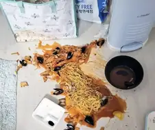 짬뽕이 국뽕이 되는 순간