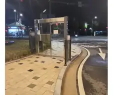 ??? : 공동현관 비번 안 적어주셔서 배달 취소할께요.