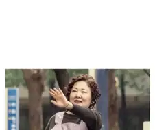 한국에서 어린이가 너무 좋았던 청년