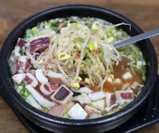 콩나물 국밥 중 당신의 선택은?