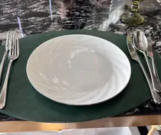 부모님 생신이라 레스토랑 다녀옴..