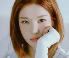 권은비 : "부모님한테 드렸던 카드 다시 뺏었다"