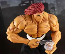 밥상을 차려 온 유지로.jpg