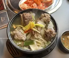 서울의 흔한 소고기 무국.jpg