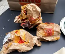 나는 정직하게 사업을 하고 이 부를 축적했다!!