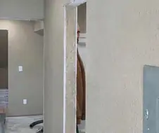 사람처럼 보이는 감쪽같은 착시현상.jpg