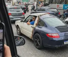 저 반차 두개 붙여쓰겠습니다