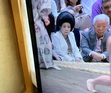 앞사람때문에 스모를 못봄ㅋ.jpg