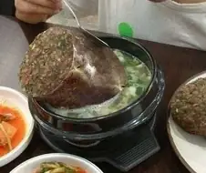 이게 진짜 순대국이지