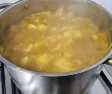 11시에 카레 끓이는 사람이 어딨어!