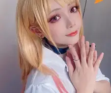 코스튬플레이어 극과 극