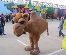 인형탈 알바 중에 한 명이 추노함