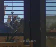 아가 구하려다 쇼핑몰이 좀비들에게 함락
